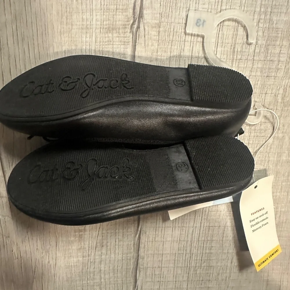 Cat & Jack Girls Ballet Flats Black Size 13